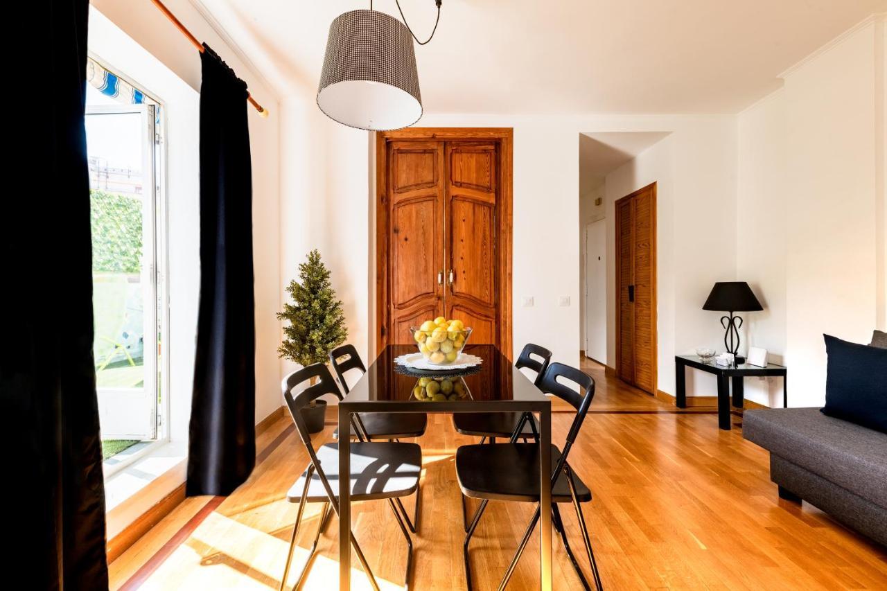 Апартаменти Bright Penthouse With Terrace In Madrid Center Екстер'єр фото